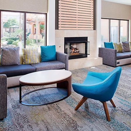 Отель Courtyard By Marriott Tucson Williams Centre Экстерьер фото